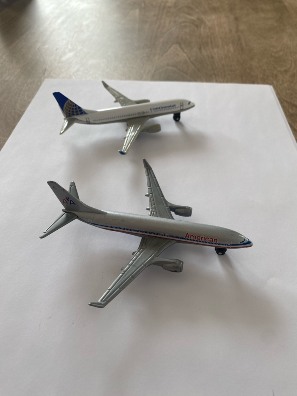 Mattel Mini Continental & American Die-Cast Jetliner Set 2007.